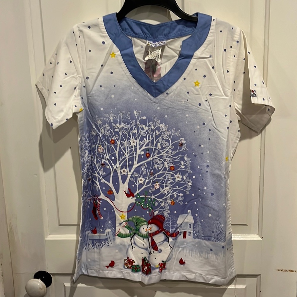 Winter scrub top